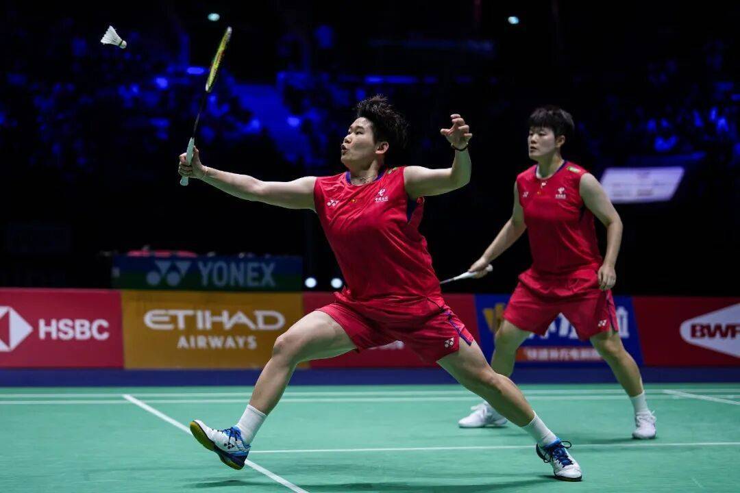世俱杯直播-关于中国羽毛球队鏖战马来西亚羽毛球队，辛杜制霸全场的信息