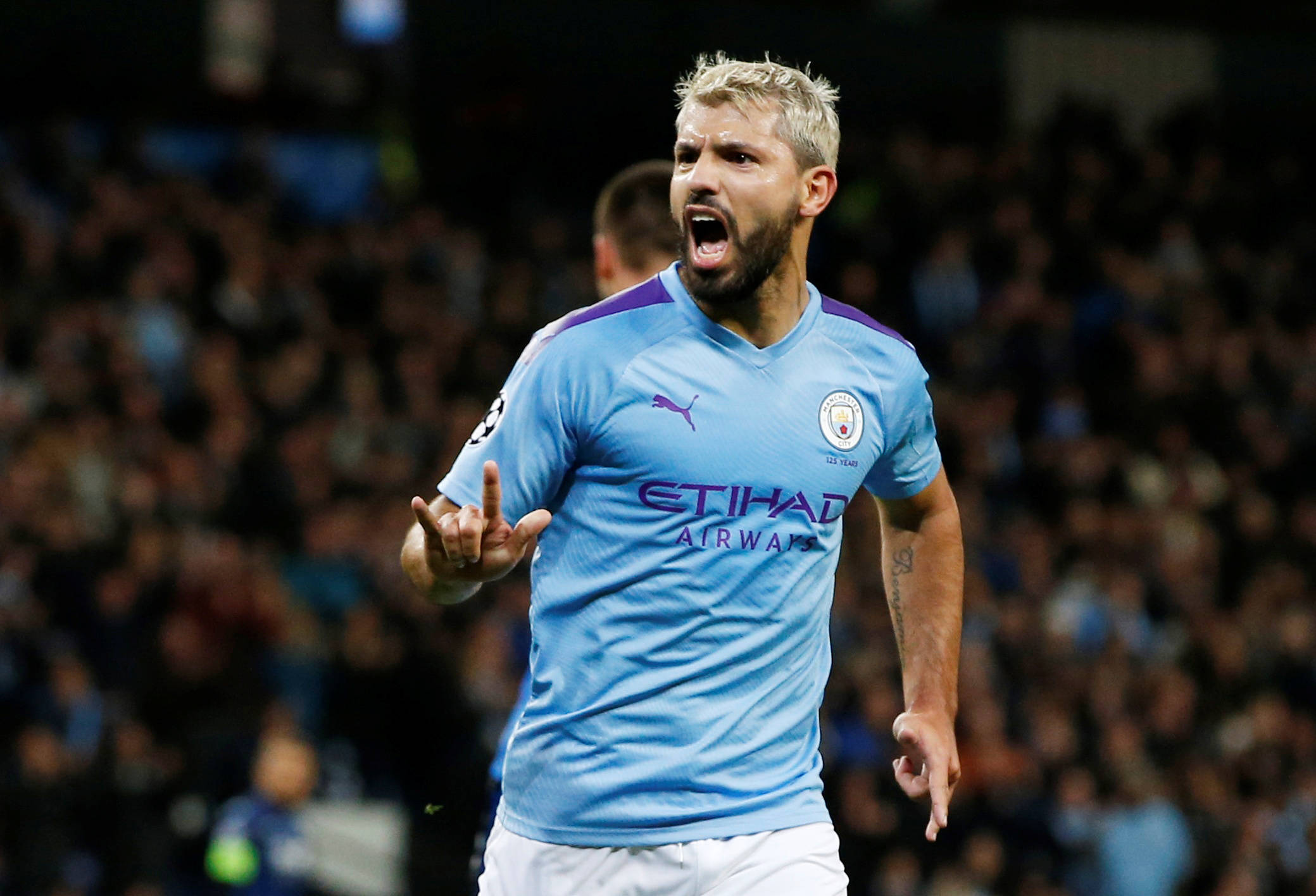 包含AC米兰逆转智利,阿圭罗刷新纪录的词条 包含AC米兰逆转智利,阿圭罗刷新纪录的词条