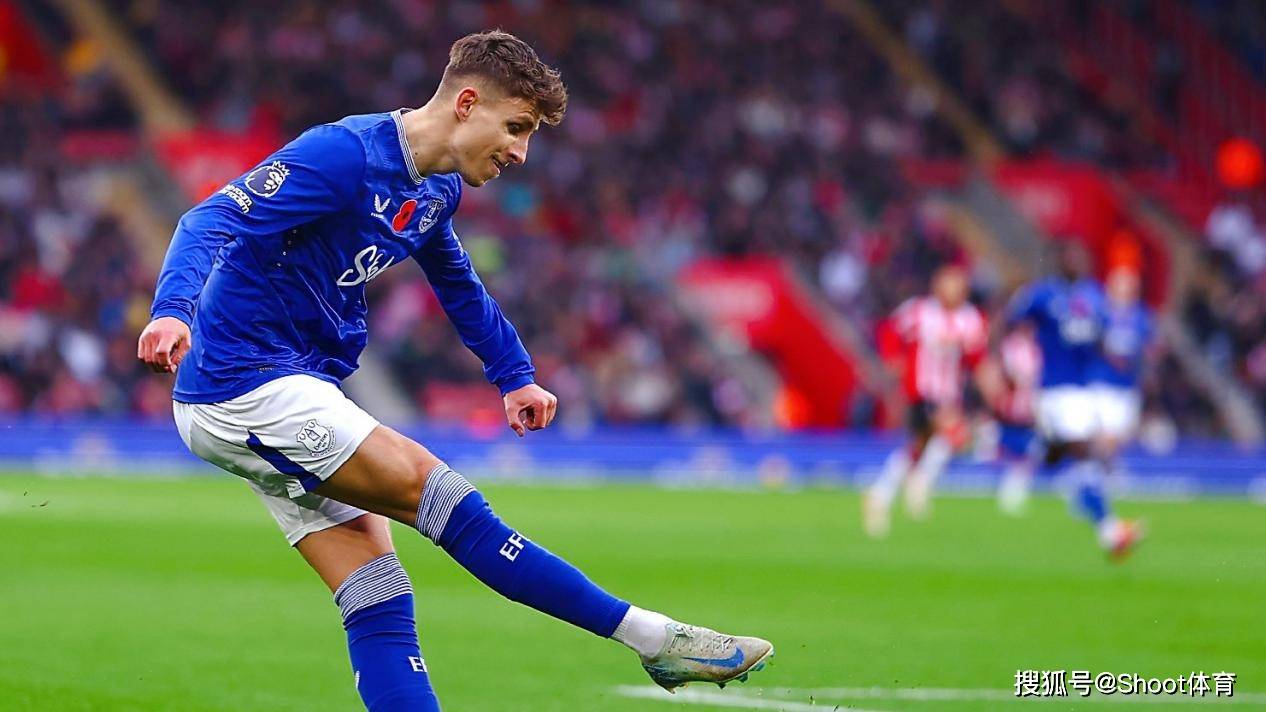 埃弗顿客场输给西汉姆，保级防线动摇