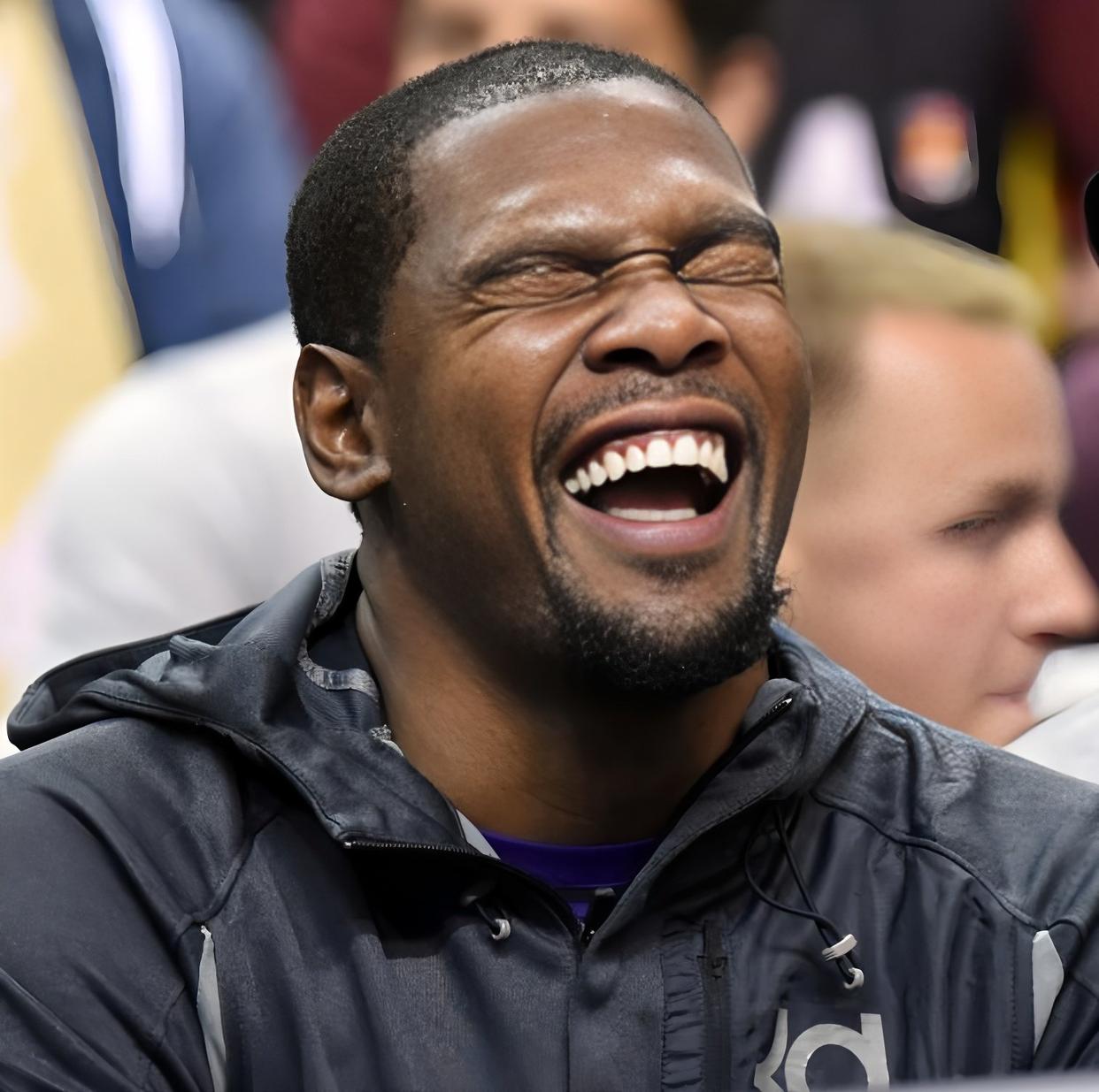 范弗利特关键制胜，辽宁队鏖战太阳