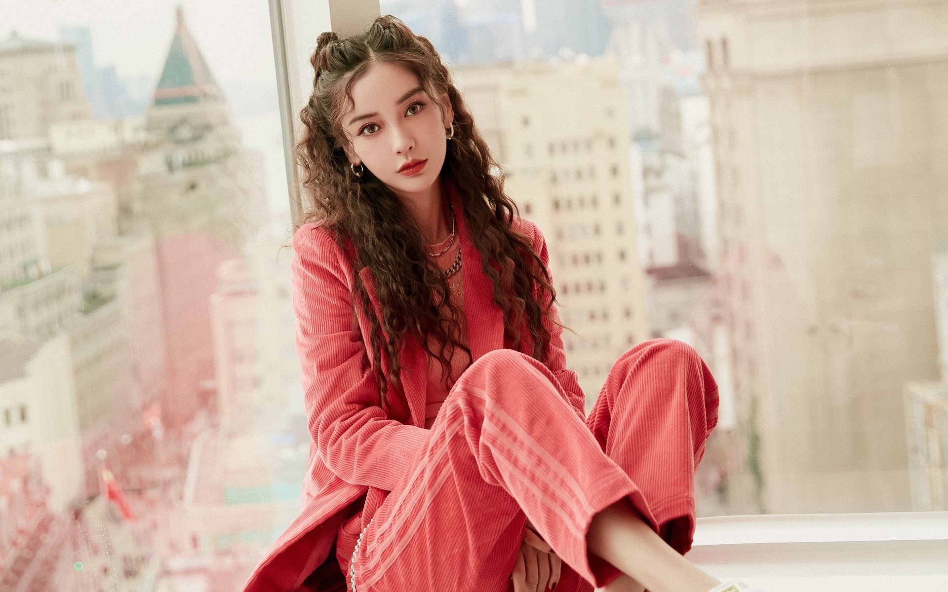 世俱杯-西班牙带走荷兰，阿尔瓦雷斯的存在感与历史回响